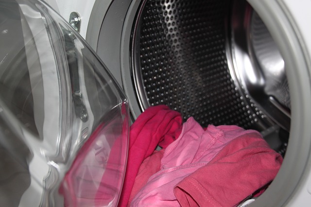 prádlo v automatické pračce